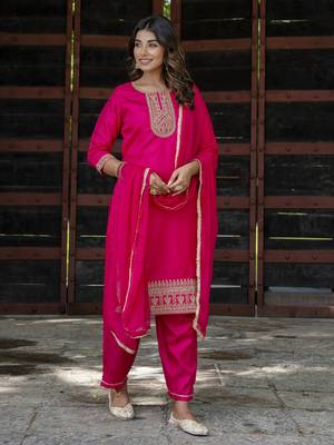 Pink embroidered silk blend salwar suit 3
