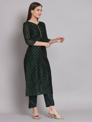 Green embroidered chanderi modal butti salwar suit 4