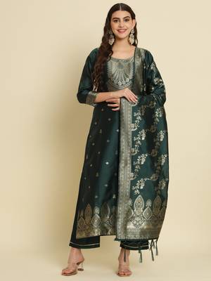 Green embroidered cotton silk jacquard salwar suit 3