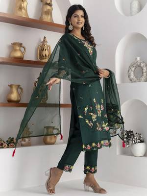 Green embroidered viscose silk salwar suit 4