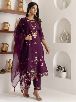 Purple embroidered viscose silk salwar suit 4