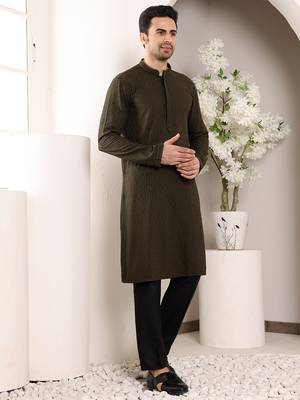 Cream viscose embroidered kurta pajama 2