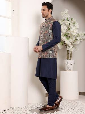 Cream cotton embroidered kurta pajama 3
