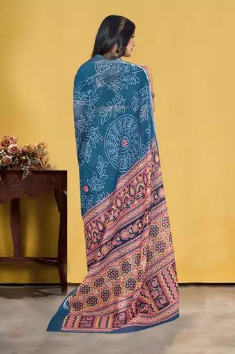 Grey Linen Digital Printed Saree With Blouse Piece 