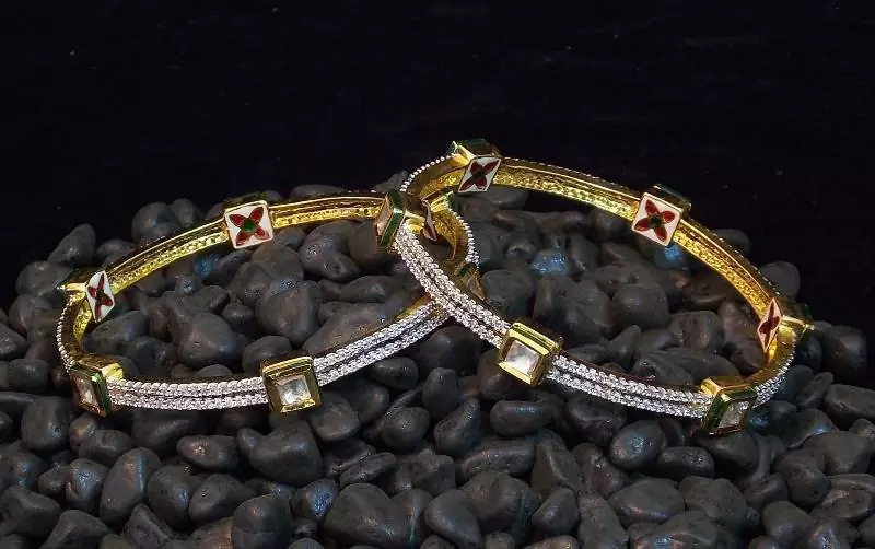 Elegant kundan and zircon stud bangles