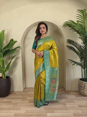 Lemon yellow Banarasi silk blend saree with zari weaving Meenakari design 3