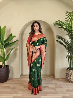 Green Banarasi silk blend saree with zari weaving Meenakari design 4