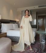  white plain georgette pant style kurti suit with duppatta