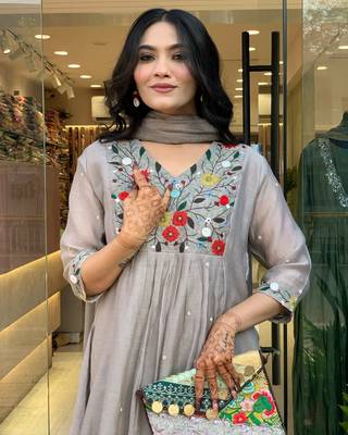  grey embroidered chinon pant style kurti suit with duppatta 2