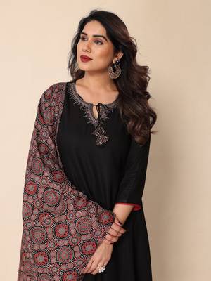 black embroidered stitched viscose palazzo style kurti suit with duppatta 2