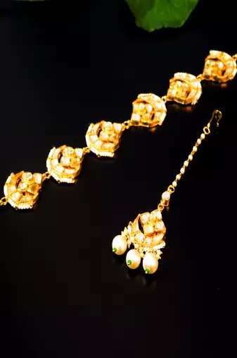 Traditional gold-plated matha patti with pearl detailing
