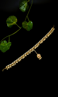 Royal pearl drop matha patti 2