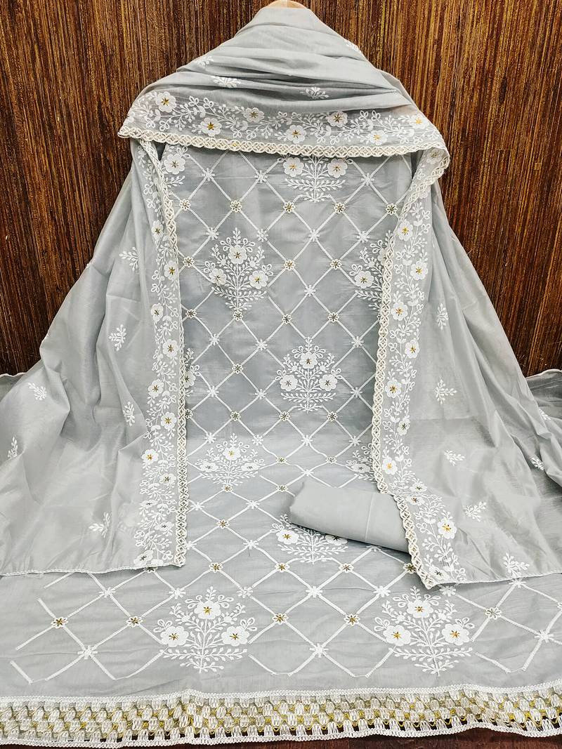 Grey chanderi cotton dress material with white embroidery & floral lace dupatta