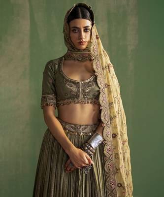 GREEN embroidered lehenga 3