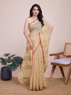 Beige woven cotton silk kota saree with blouse piece 3