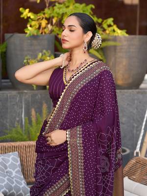 Magenta printed cotton silk saree with blouse piece 2