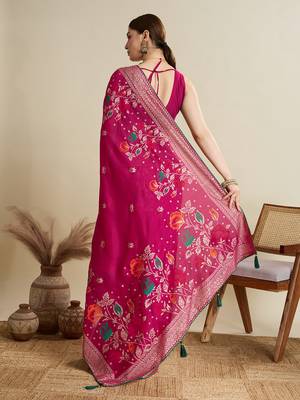Pink printed cotton cotton saree with blouse piece 5