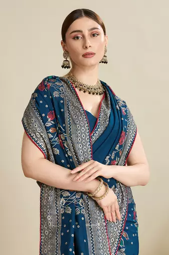 Teal printed cotton cotton saree with blouse piece