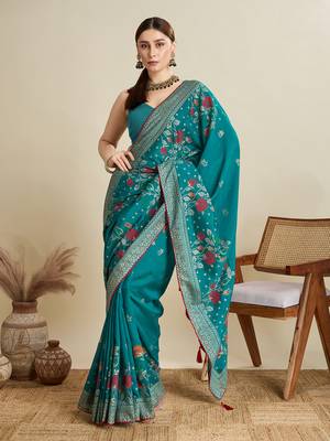 Teal printed cotton cotton saree with blouse piece 3