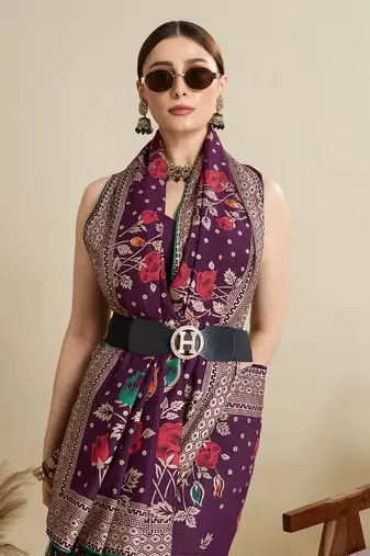 Wine printed cotton cotton saree with blouse piece