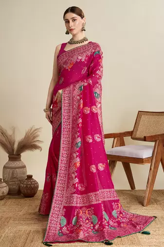 Pink printed cotton cotton saree with blouse piece