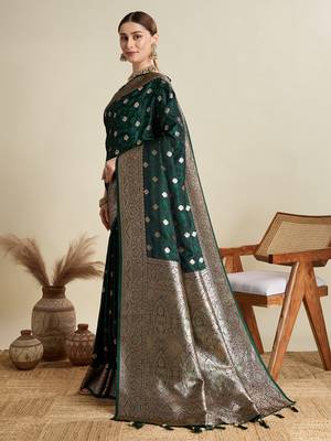 Green woven satin saree with blouse piece 4