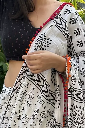 White & black warli block print pure mul cotton saree with blouse piece