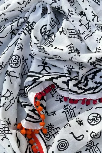 White & black warli block print pure mul cotton saree with blouse piece