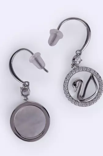 Embedded circle swan silver plated stud earring for women