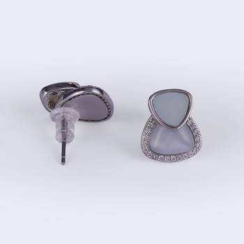 Fine oval shape silver plated stud earring for women 4