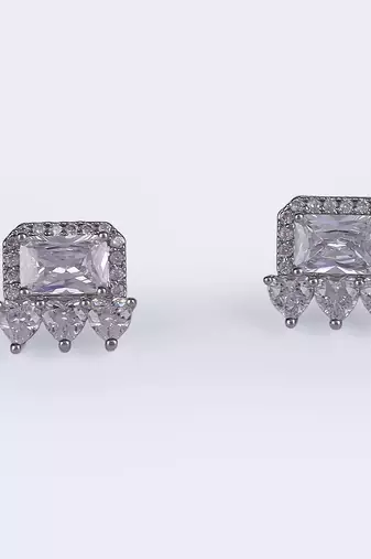 Modern heart shape cz silver plated stud earring for women