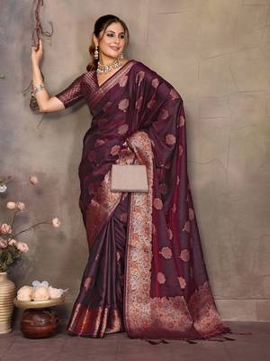 Magenta pink satin banarasi design saree with woven design border 3