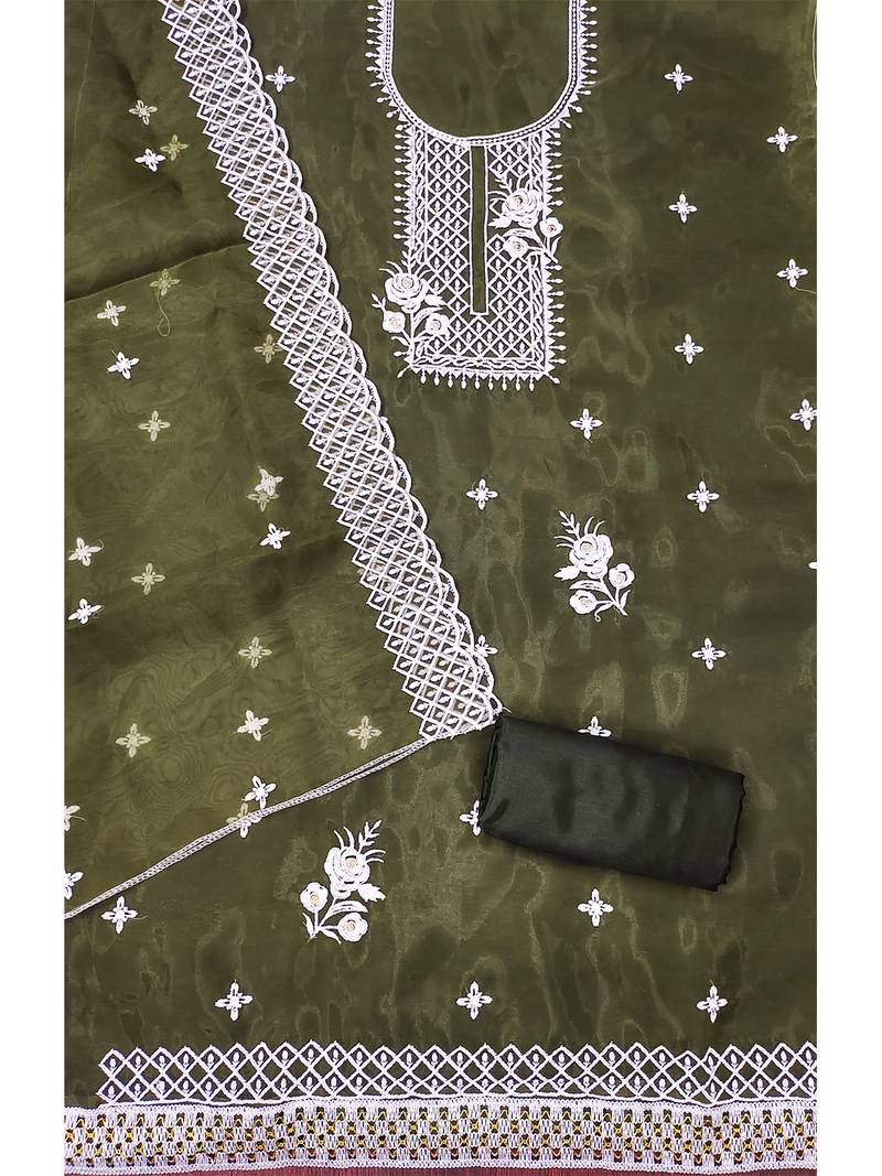 Mehendi Floral embroidered organza suit set with lace detailing