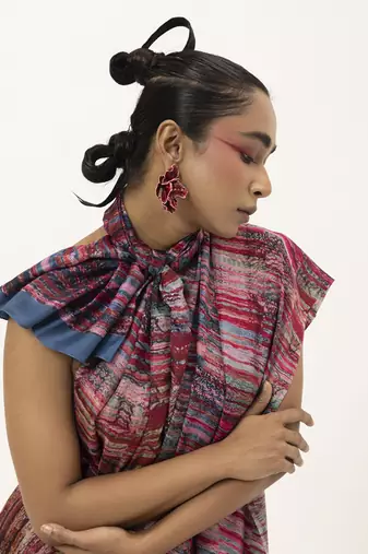 Pink silk stripes printed saree