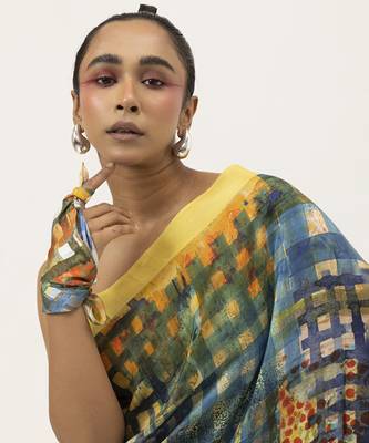 Blue silk geometric printed saree 4