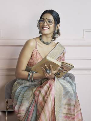 blue khadi silk blend saree with unstitched blouse 4