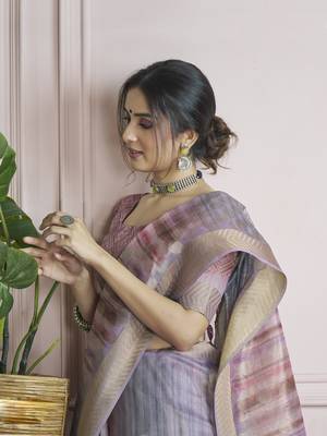 lavender khadi silk blend saree with unstitched blouse 3