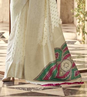 off white soft silk blend saree with unstitched blouse 3