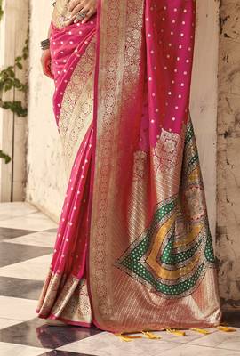 rani silk blend saree with unstitched blouse  3