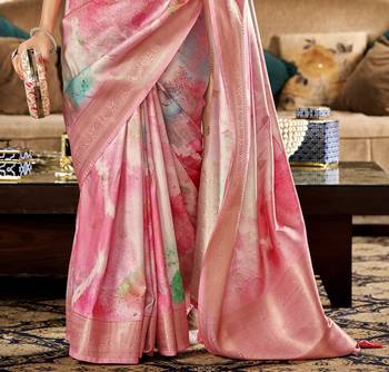pink handloom silk blend saree with unstitched blouse 3
