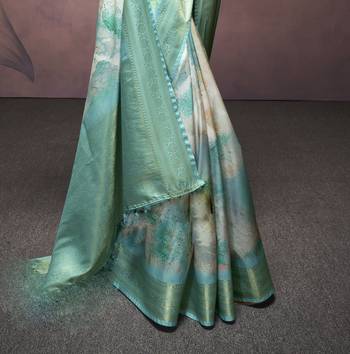 sky blue handloom silk blend saree with unstitched blouse 3