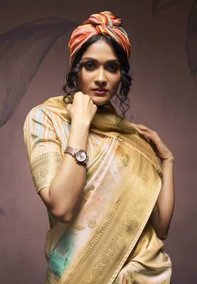chiku handloom silk blend saree with unstitched blouse 2