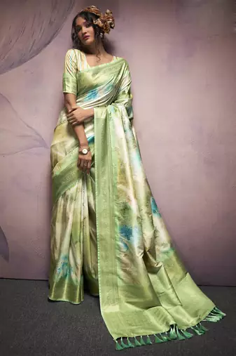 pista handloom silk blend saree with unstitched blouse