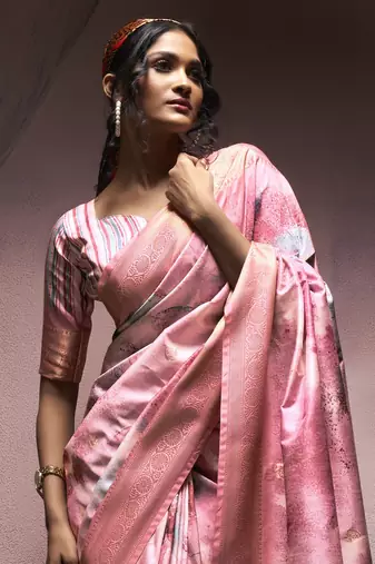 onion handloom silk blend blend saree with unstitched blouse