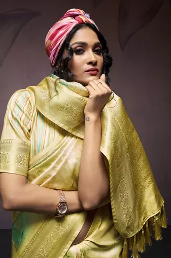 neon handloom silk blend saree with unstitched blouse
