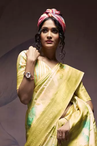 neon handloom silk blend saree with unstitched blouse