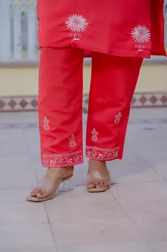 Pink embroidered straight kurta with trouser