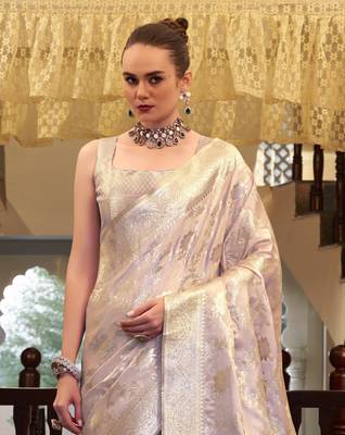 lavender satin silk blend saree with unstitched blouse 4