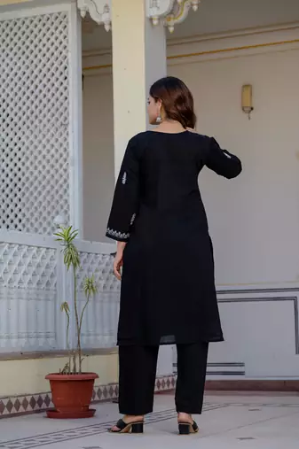 Black embroidered straight kurta with trouser