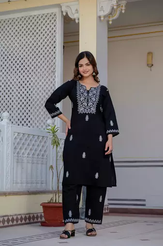 Black embroidered straight kurta with trouser
